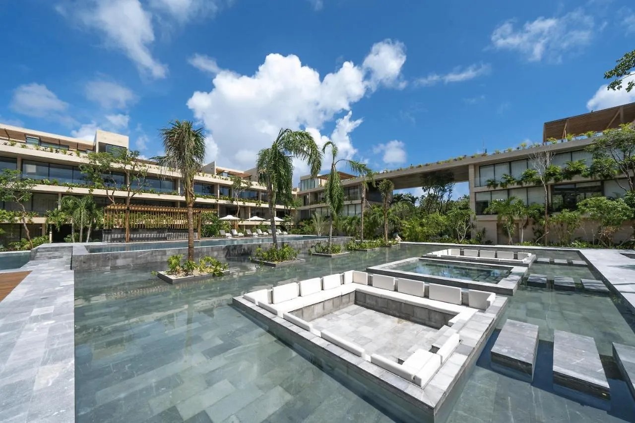 Mistiq Tulum Aparthotel 4*,